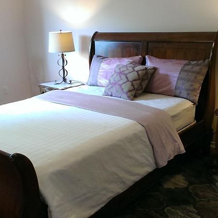 Hb Guest Home 5 Уотърлу Екстериор снимка
