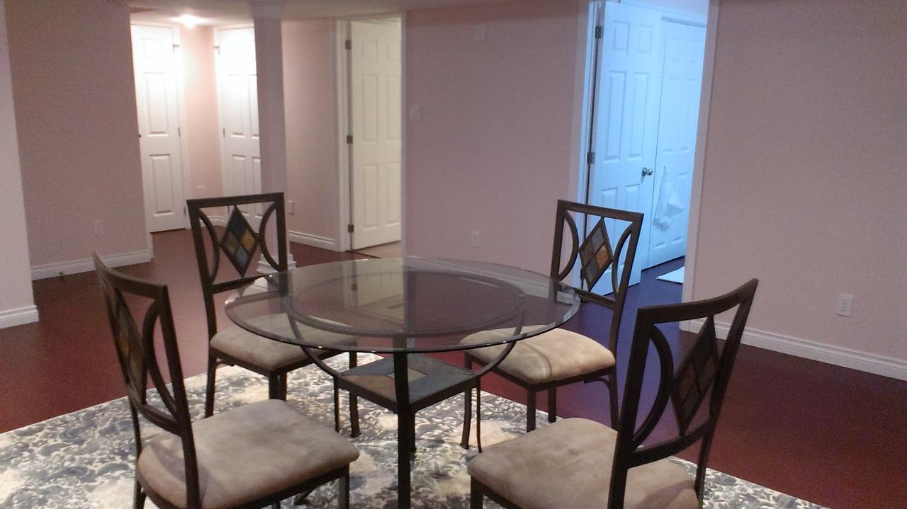 Hb Guest Home 5 Уотърлу Екстериор снимка